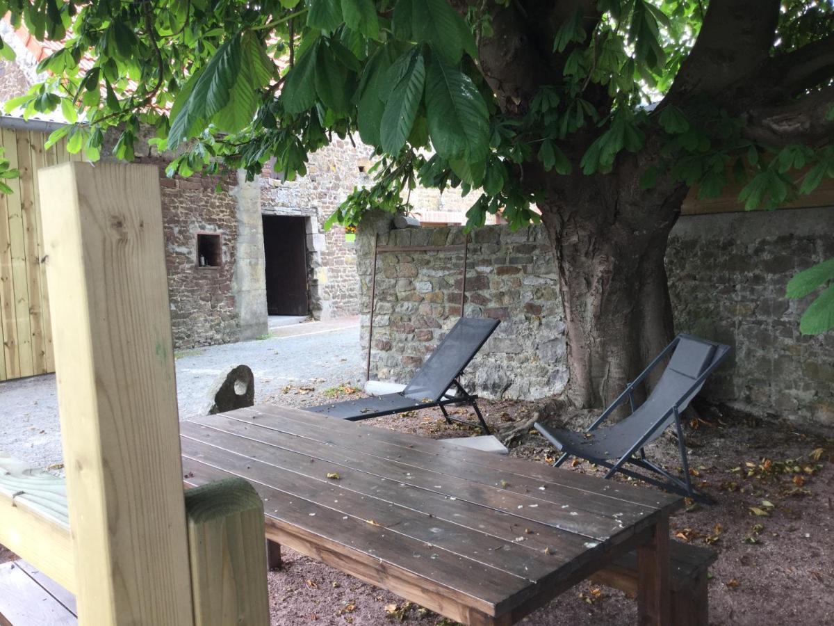 Le Loup Dans La Bergerie Bed and Breakfast Montmartin-sur-Mer Buitenkant foto